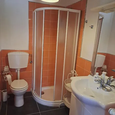 Casa Vannucci * 卢卡